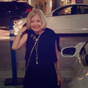Meet your Posher, Vicki Soble